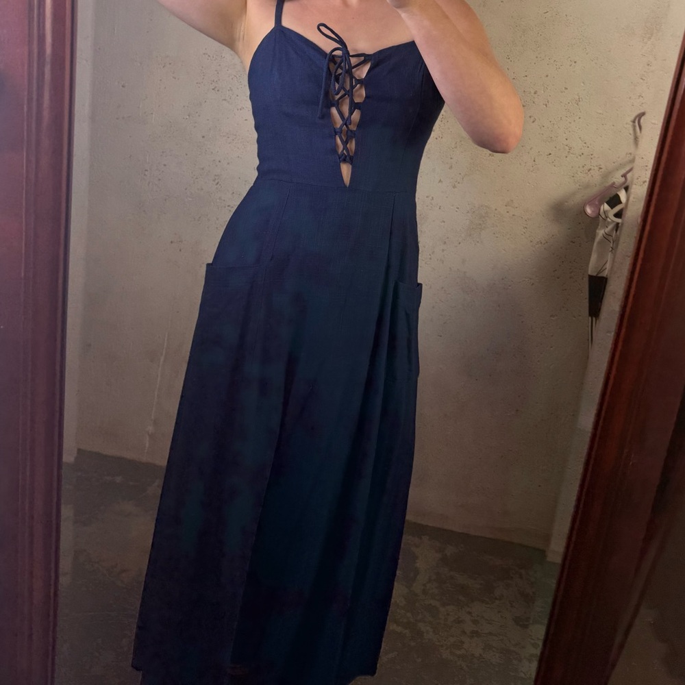 Lost + Wander Navy Blue Sleeveless Linen Midi Dress New With Tags Size Medium - Picture 14 of 15